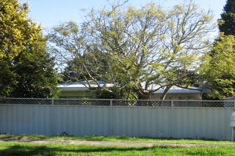 Photo of property in 51 Konini Road, Titirangi, Auckland, 0604