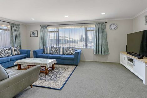 Photo of property in 23 Finchley Place, Hamilton East, Hamilton, 3216