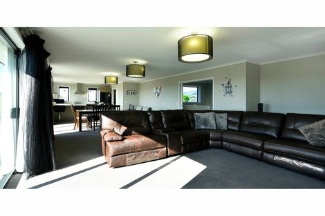 Photo of property in 31 Kendall View, Stoke, Nelson, 7011