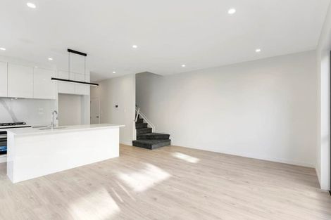 Photo of property in 43 Puwha Street, Massey, Auckland, 0614