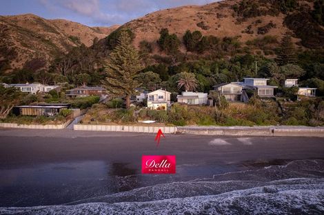 Photo of property in 52 Ames Street, Paekakariki, 5034