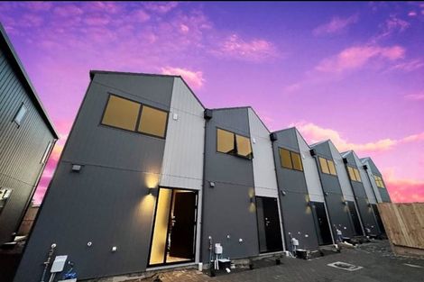Photo of property in 14 Cherry Road, Bucklands Beach, Auckland, 2014