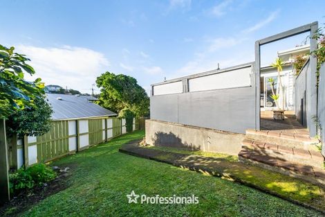 Photo of property in 142a Broderick Road, Johnsonville, Wellington, 6037
