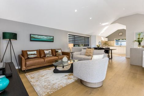 Photo of property in 106 Silverstream Road, Crofton Downs, Wellington, 6035