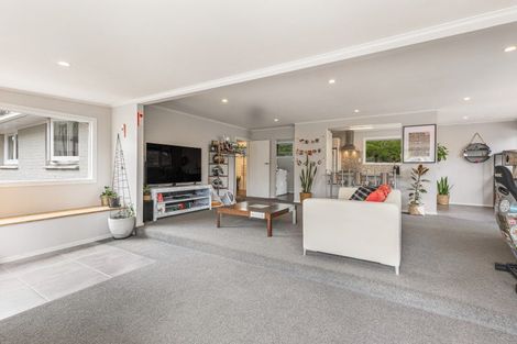 Photo of property in 6 Cane Road, Waimauku, 0812