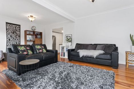 Photo of property in 85 Moore Street, Leamington, Cambridge, 3432