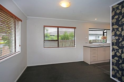 Photo of property in 30 Riverside Drive, Waiuku, 2123