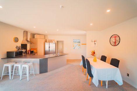 Photo of property in 5a Cornwall Road, Taradale, Napier, 4112