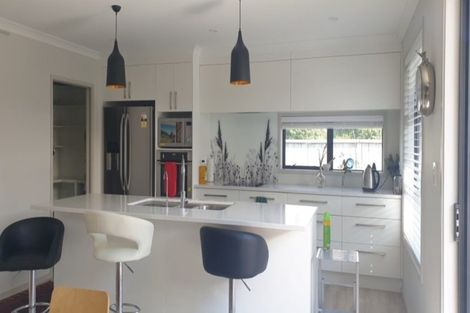 Photo of property in 65 Awatira Drive, Papamoa Beach, Papamoa, 3118