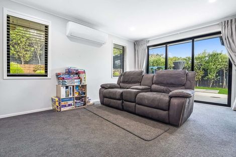 Photo of property in 13 Harry Richards Way, Pokeno, 2402