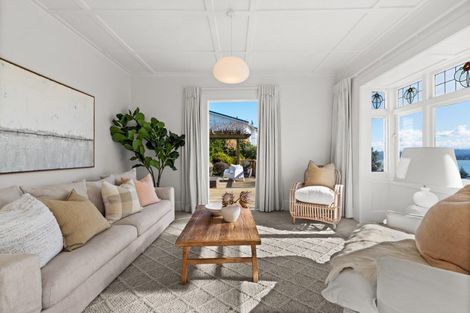 Photo of property in 14 Bay View Road, Bluff Hill, Napier, 4110