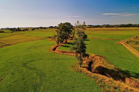 Photo of property in 134 Waikawa Beach Road, Manakau, Levin, 5573