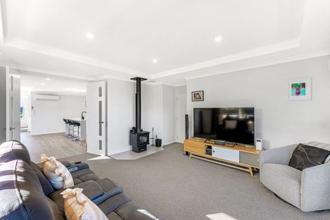 Photo of property in 18 Torrey Pines, Waimairi Beach, Christchurch, 8083