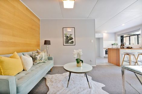 Photo of property in 2/45 Cron Avenue, Te Atatu South, Auckland, 0610