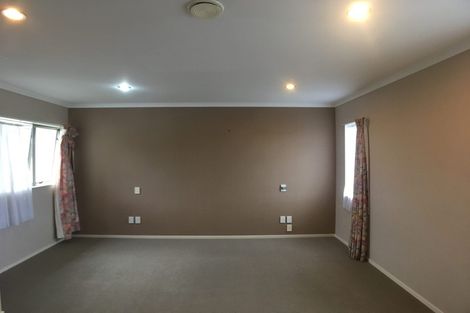 Photo of property in 143 Cyril French Drive, Flat Bush, Auckland, 2016