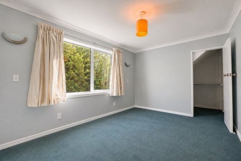 Photo of property in 43 Amapur Drive, Khandallah, Wellington, 6035
