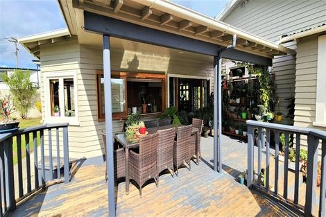 Photo of property in 9 Kitchener Street, Waipukurau, 4200