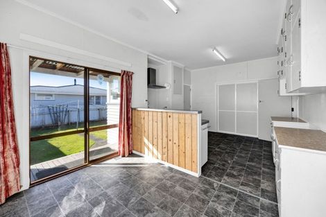 Photo of property in 49 Cloten Road, Stratford, 4332