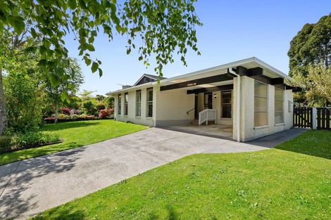 Photo of property in 19 Wesley Avenue, Frankleigh Park, New Plymouth, 4310