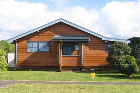 Photo of property in 30 Vista Paku, Pauanui, Hikuai, 3579