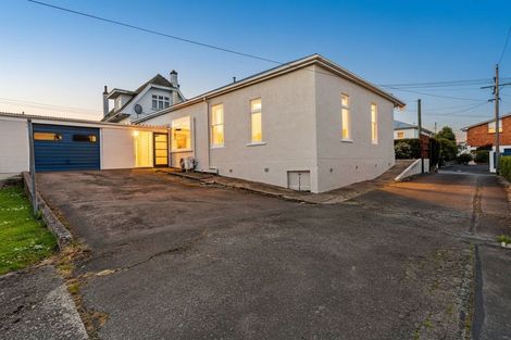 Photo of property in 4 Argyle Street, Mornington, Dunedin, 9011