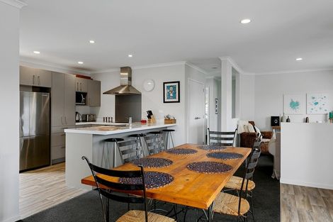 Photo of property in 4 John Norrie Place, Motuoapa, 3382