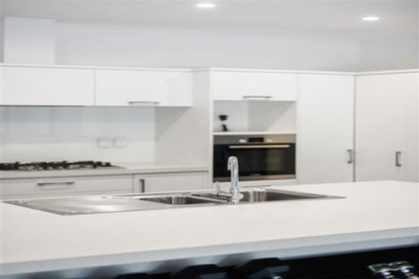 Photo of property in 58u2 Herbert Road, Queenwood, Hamilton, 3210