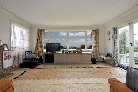 Photo of property in 61 West Coast Road, Glen Eden, Auckland, 0602