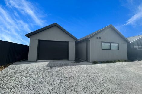 Photo of property in 32 Longview Drive, Lake Hawea, 9382