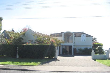 Photo of property in 263a Bleakhouse Road, Mellons Bay, Auckland, 2014