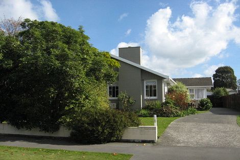 Photo of property in 39 Carruthers Street, Ilam, Christchurch, 8041