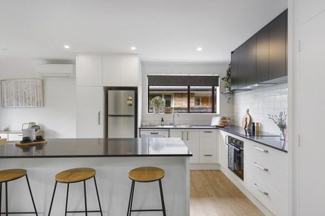 Photo of property in 28 Bounty Street, Bryndwr, Christchurch, 8053