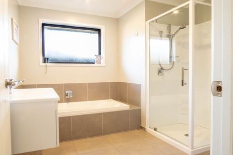 Photo of property in 18 Colebrook Drive, Rolleston, 7614