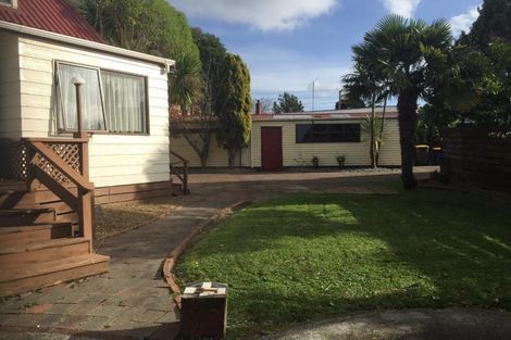 Photo of property in 40a/2 Woodglen Road, Glen Eden, Auckland, 0602
