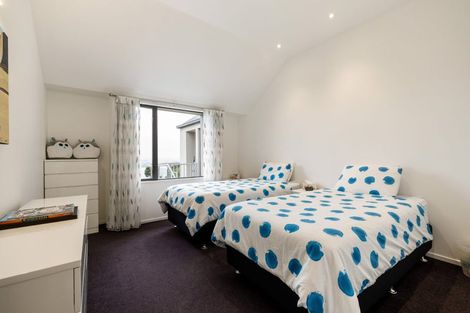 Photo of property in 60 Glenstrae Road, Redcliffs, Christchurch, 8081