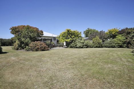 Photo of property in 85 Young Road, Branxholme, Invercargill, 9874