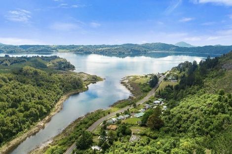 Photo of property in 55a Oxford Road, Lake Rotoma, Rotorua, 3074