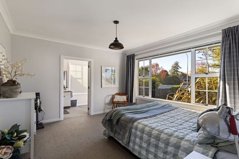 Photo of property in 72 Jickell Street, Hokowhitu, Palmerston North, 4410