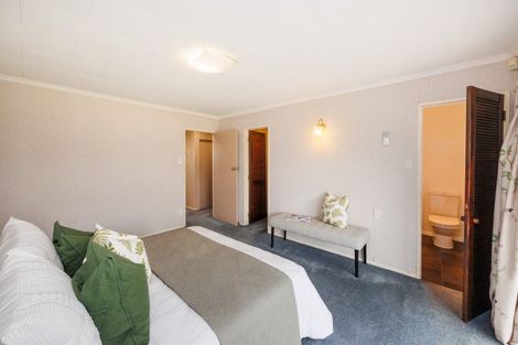 Photo of property in 39 Pencarrow Street, Highbury, Palmerston North, 4412