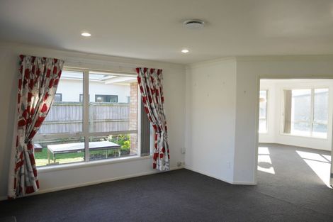 Photo of property in 15 Mosquito Place, Wigram, Christchurch, 8042