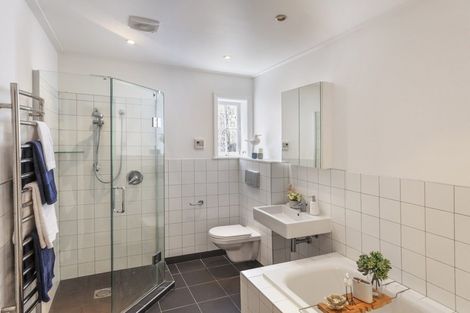 Photo of property in 101 Inglis Street, Seatoun, Wellington, 6022