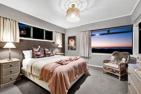 Photo of property in 24 Darwin Crescent, Spotswood, New Plymouth, 4310