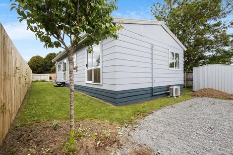 Photo of property in 53 Hamilton Road, Cambridge, 3434