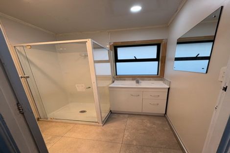 Photo of property in 19 Blake Road, Mangere East, Auckland, 2024