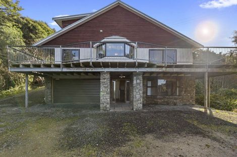Photo of property in 121 Hall Road, Sawyers Bay, Port Chalmers, 9023