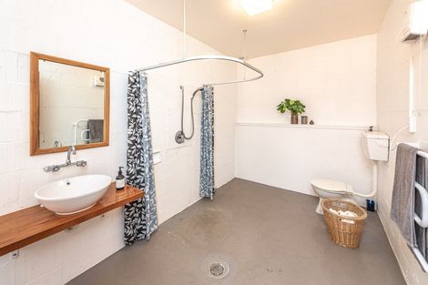 Photo of property in 24 Turere Place, Otamatea, Whanganui, 4501