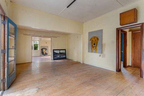 Photo of property in 172 Moeraki Road, Hinakura, Martinborough, 5784
