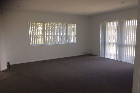 Photo of property in 12 Parkstone Place, Favona, Auckland, 2024