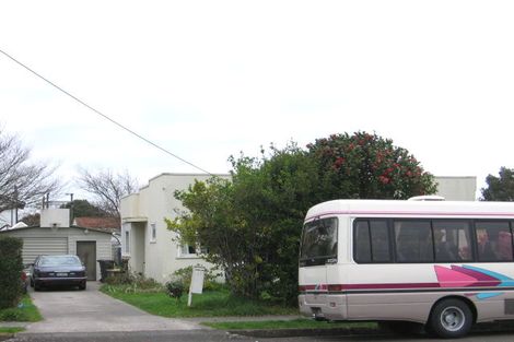 Photo of property in 15 Hannan Street, Levin, 5510