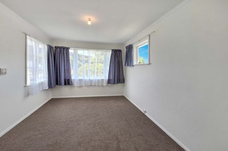 Photo of property in 121 Kowhai Street, Naenae, Lower Hutt, 5011